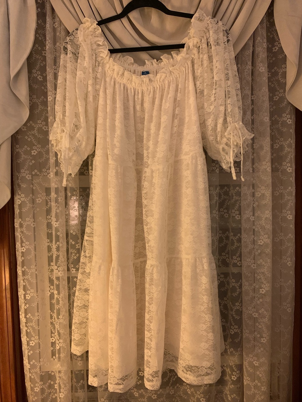 Old Navy Cream Lace Off-Shoulder Dress